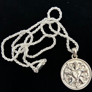 St Thomas 3D Sterling Silver Luther Rose Pendant
