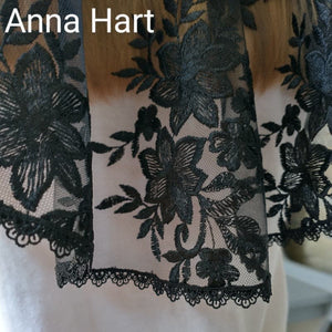 Anna's Black Ivory Lace Chapel Veil