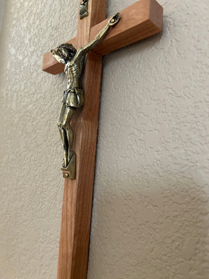 Ad Crucem Crucifix - Wall