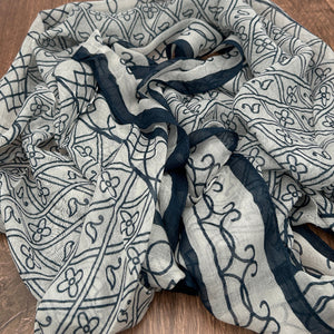 Katie Luther Scarf