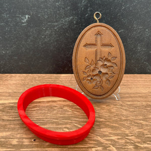 Easter Cross with Woodland Flowers Cookie Mold with Red Cutter