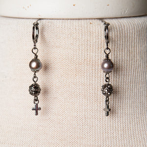 Jennifer's Gray Pearl Necklace and Cross Earrings Set