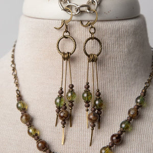Jennifer’s Green Garnet and Czech Glass,Trinity Necklace and Earring Set