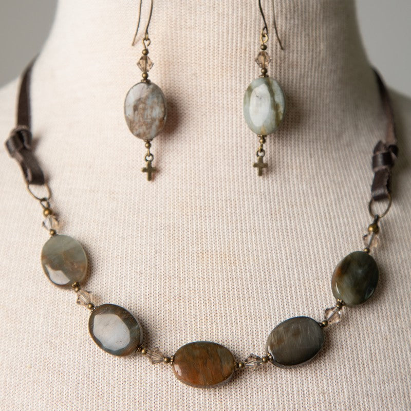 Jennifer's Leather Eagle Eye Choker and Earring Set