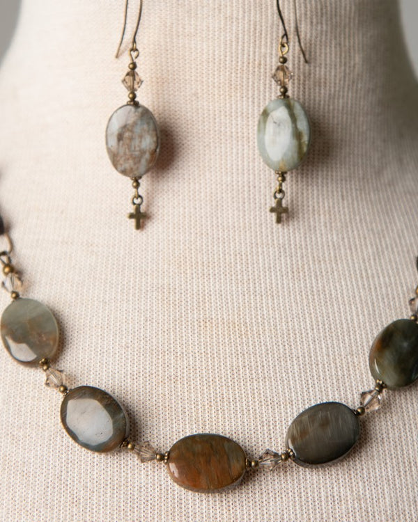 Jennifer's Leather Eagle Eye Choker and Earring Set
