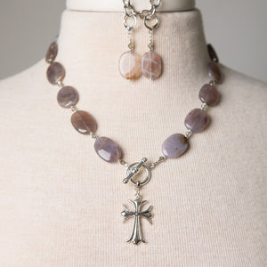 Jennifer's Mildly Mauve Agate Cross Necklace and Earring Set