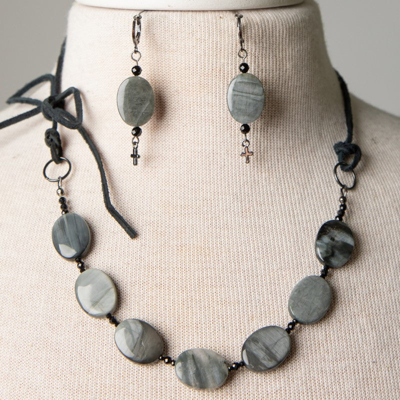 Jennifer's Suede Eagle Eye Side-tie Necklace and Earring Set