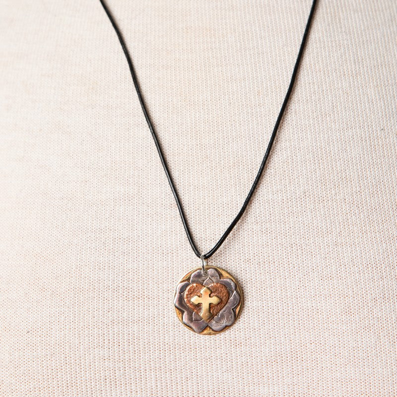 Jennifer's Unisex Mixed-Metals Luther's Seal Necklace