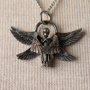Jennifer's Unisex Stainless Steel Angel Necklace