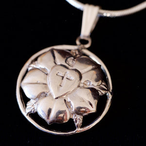 St Thomas Large Sterling Silver Luther Rose Pendant