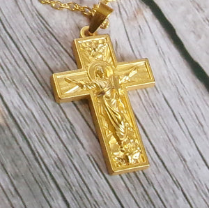 Kelly's Gold Tone Ascension Necklace