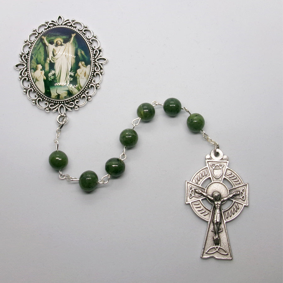 Kelly's Nephrite Jade Easter Chaplet