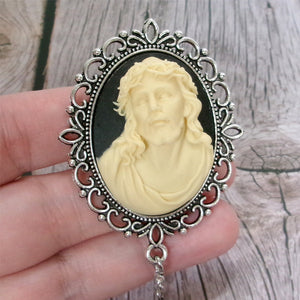 Kelly's Onyx Cameo Chaplet