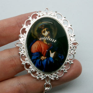 Kelly's White Skull "Passion" Chaplet