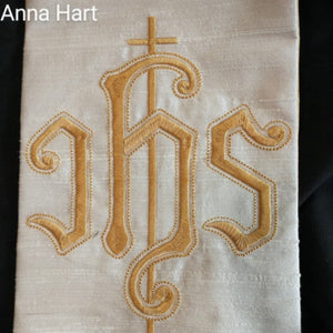 Anna Hart's Silk Stole
