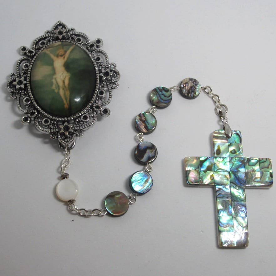 Kelly's Abalone/Crucifixion Chaplet