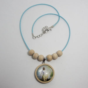 Kelly's Cabochon Cord Necklace